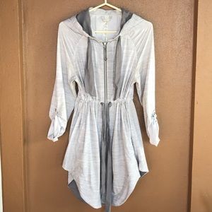 Lulu lemon jacket size 6